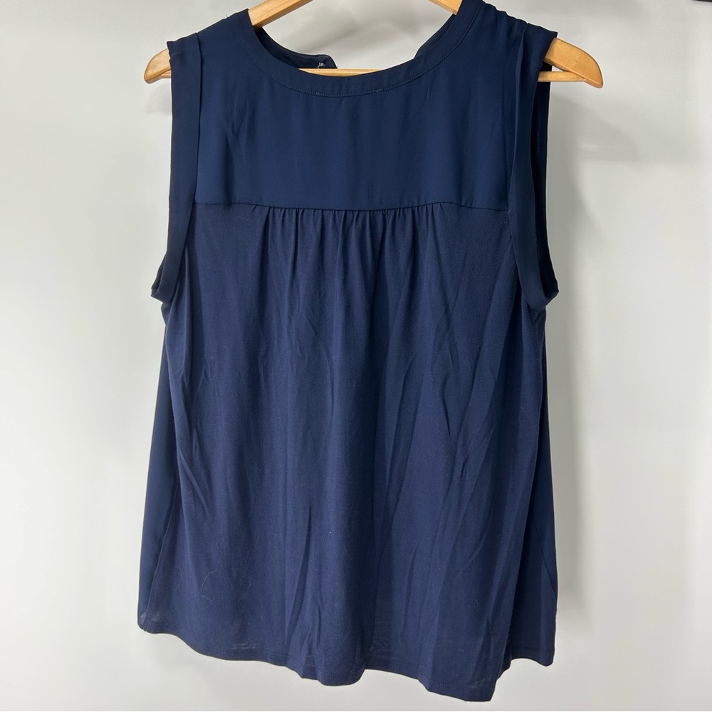 LOFT Navy Sleeveless Blouse - Picture 2 of 4